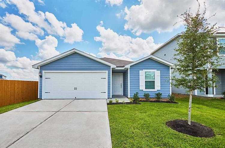 24144 Wilde Dr Magnolia, TX 77355