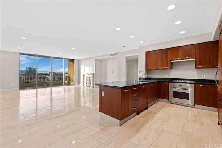 5111 Scholarship Irvine, CA 92612 | MLS NP21214189 Photo 1
