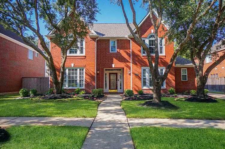 7107 Hidden Trails Ct Sugar Land, TX 77479