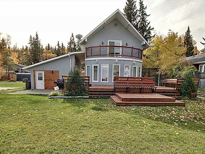 507 Fir Street Rural Sturgeon County, AB T8R 0K4