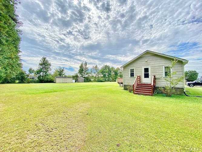 201 Levi Creecy Road Edenton, NC 27932