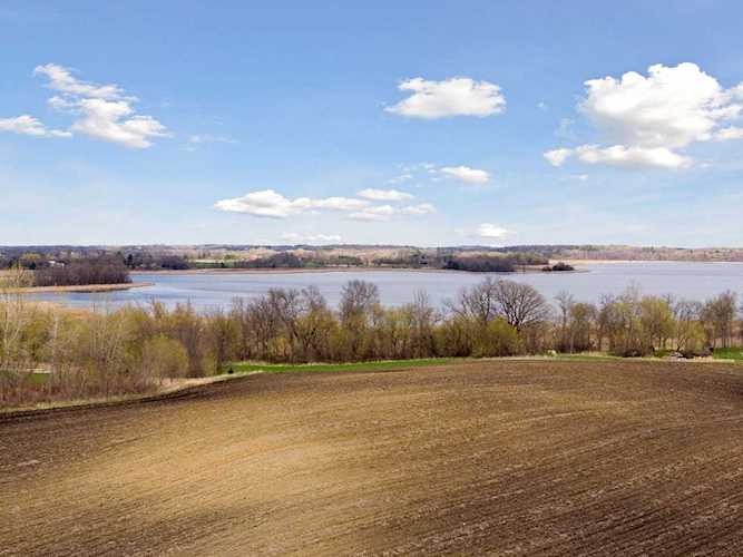 xx Highland Road W Minnetrista, MN 55375