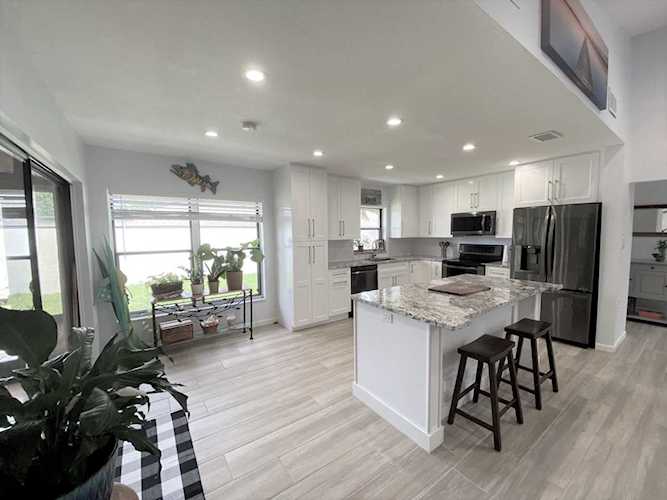 396 SW 28th Avenue Delray Beach, FL 33445