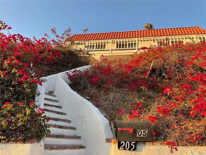 205 Avenida San Pablo San Clemente, CA 92672