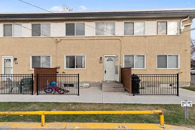 2211 19 St NE #302 Calgary, AB T2E 4Y5