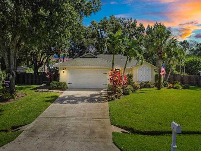 342 Tunison Ln Sebastian, FL 32958