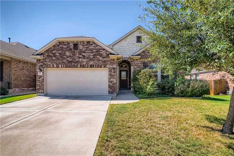 601 Cerezo DR Leander, TX 78641
