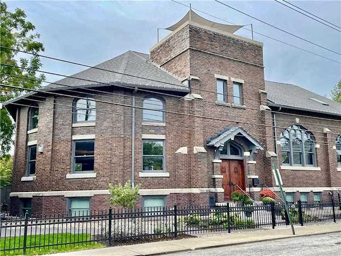 749 N Park Ave #C Indianapolis, IN 46202