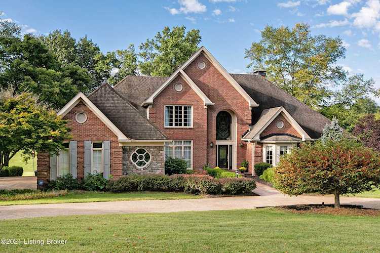 8609 Westover Dr Prospect, KY 40059