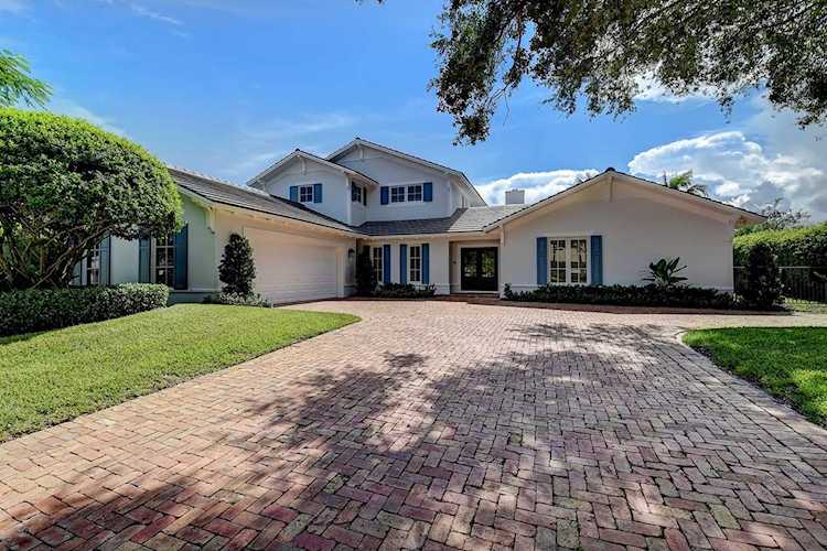 2892 Banyan Boulevard Circle Boca Raton, FL 33431