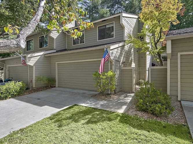 418 Clearview Dr Los Gatos, CA 95032