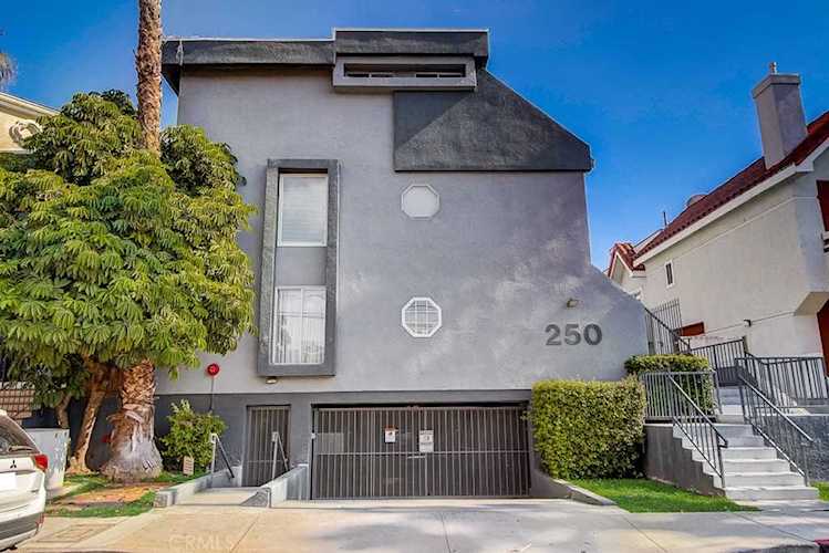 250 W Spazier Ave #204 Burbank, CA 91502