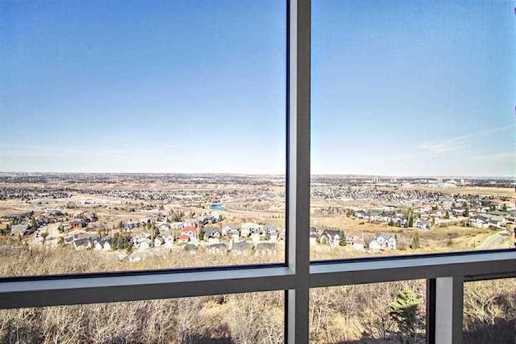 15 Cougar Ridge Landing #216 Calgary, AB T3H 6C3
