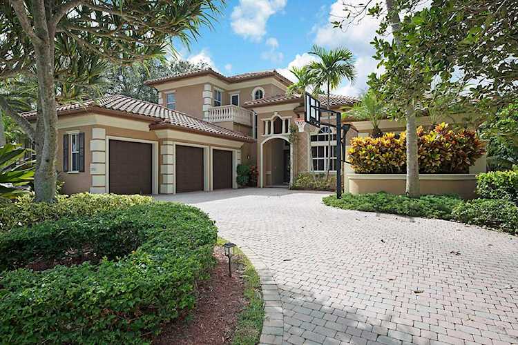 17725 Circle Pond Court Boca Raton, FL 33496