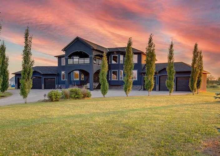 96 Glendale Ct Rural Rocky View County, AB T4C 1A2