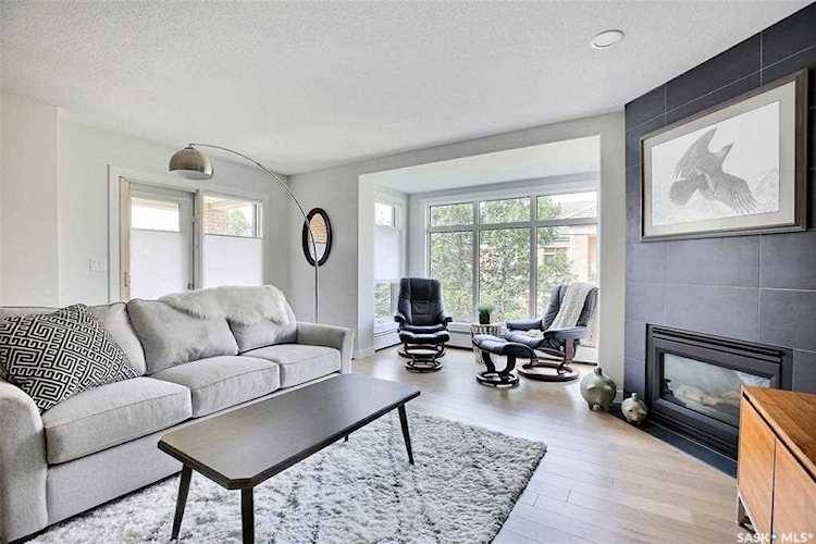 2330 Hamilton St Regina, SK S4P 4M4