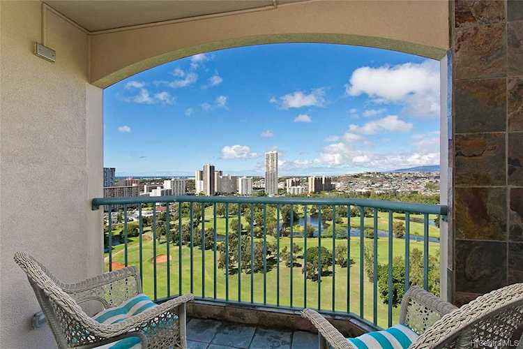 3075 Ala Poha Place #2105 Honolulu, HI 96818