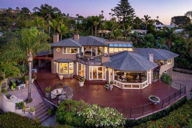 368 Holmwood Ln Solana Beach, CA 92075
