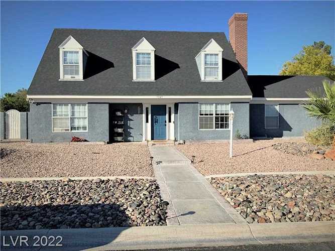 5245 N Riley St Las Vegas, NV 89149