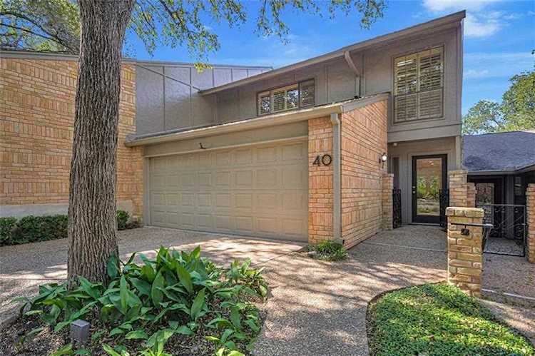 40 Woodstone SQ Austin, TX 78703