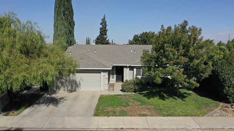 1738 Long Meadow Oakdale, CA 95361 | MLS 221130258 Photo 1