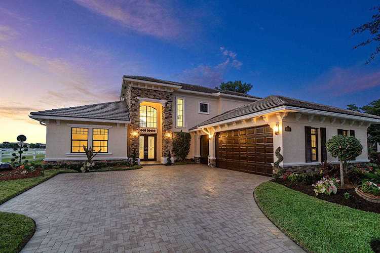 9105 Equus Circle Boynton Beach, FL 33472