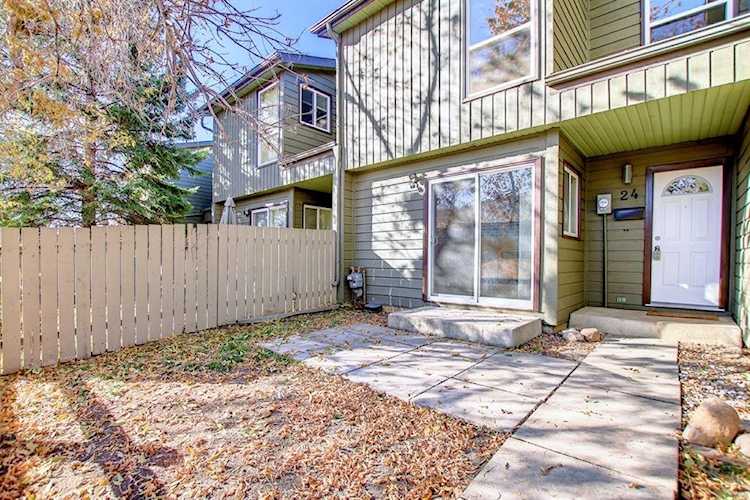 420 Grier Ave NE #24 Calgary, AB T2K 5X6