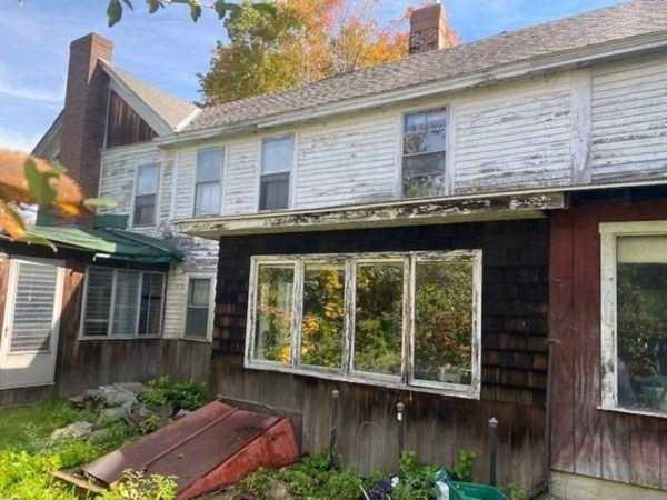 104 Patriots Rd Templeton, MA 01468