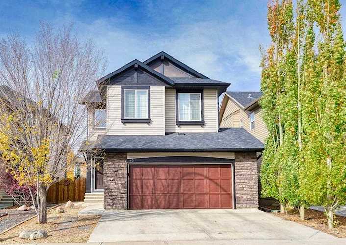 76 Brightoncrest Rise SE Calgary, AB T2Z 0X6
