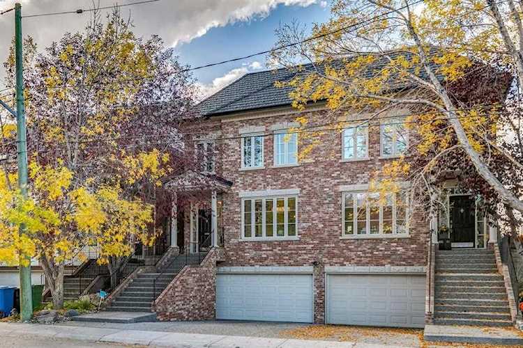 2303 Erlton Place SW Calgary, AB T2S 2Z3