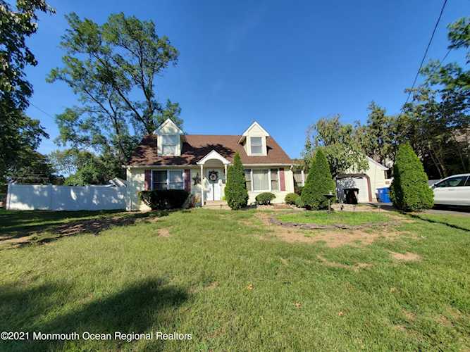 37 Vanderbilt Ave Leonardo, NJ 07737