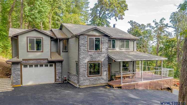 364 Riggs St Salem, OR 97304