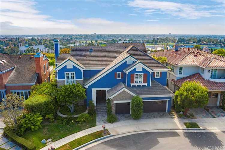17 Crooked Stick Dr Newport Beach, CA 92660