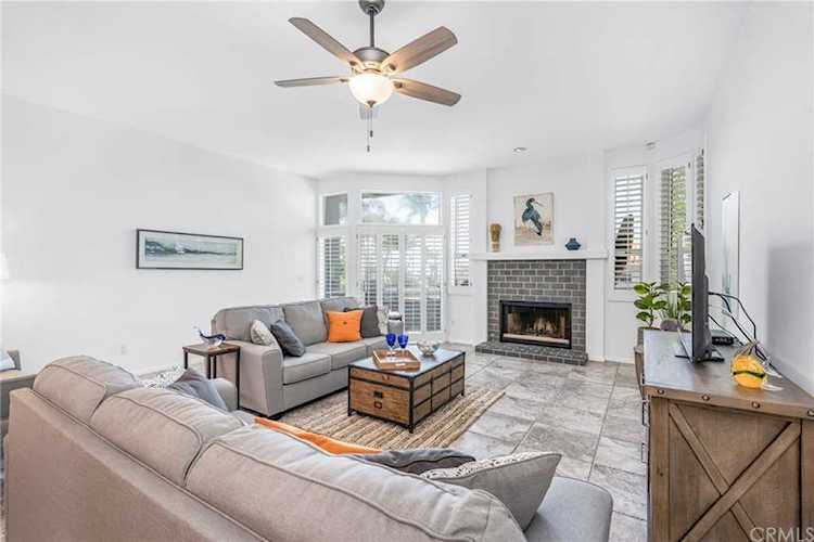 2145 Edinburg Ave Cardiff By The Sea, CA 92007