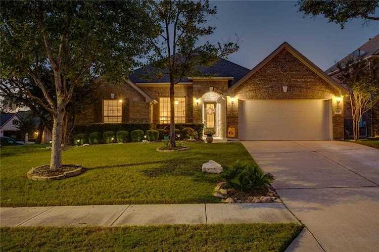 3714 Hermann ST Round Rock, TX 78681