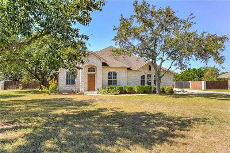 313 Polo Pony Liberty Hill, TX 78642