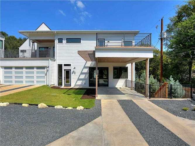3115 Clawson RD #402 Austin, TX 78704