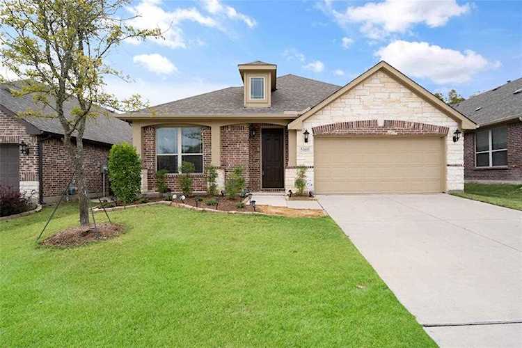 5005 Prospect Street Mckinney, TX 75071