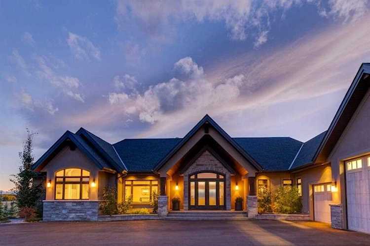 27 Mountain Glen Close Rural Rocky View County, AB T4C 0A6