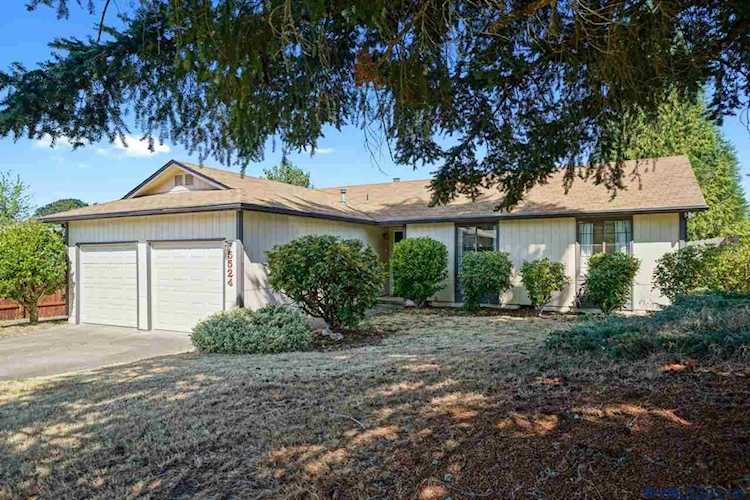 5524 Basin Ct Salem, OR 97306