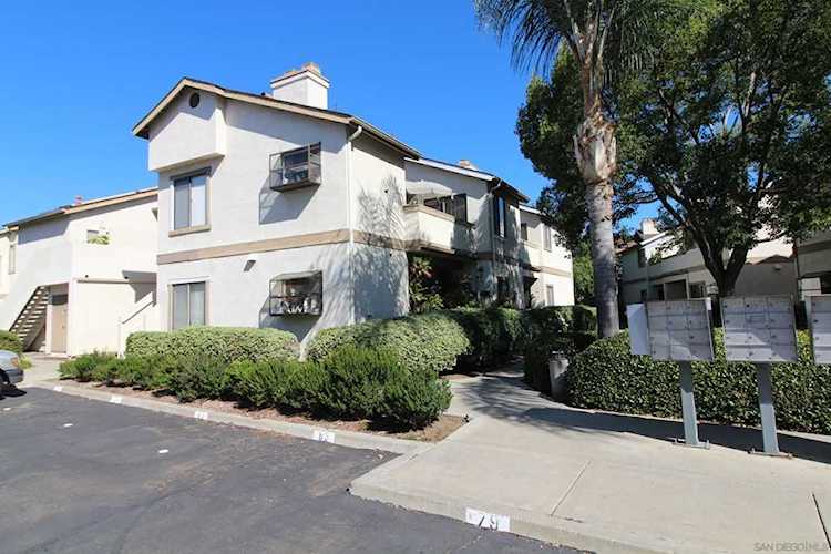 3638 Avocado Village Ct #71 La Mesa, CA 91941