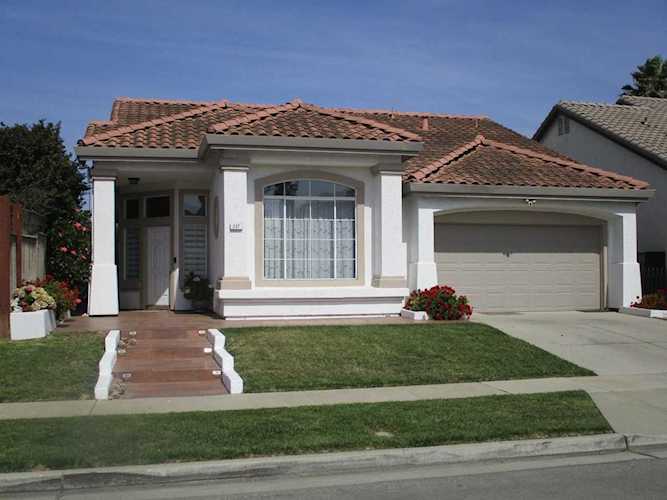 237 Clinton Ct Salinas, CA 93906