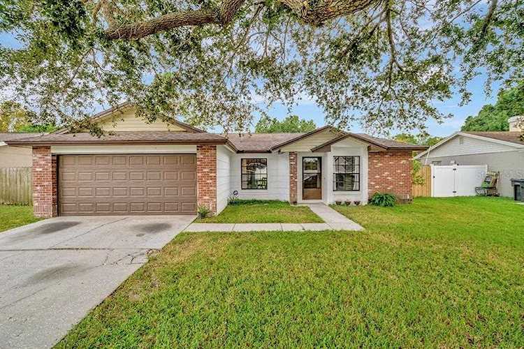 616 Stillview CIRCLE Brandon, FL 33510