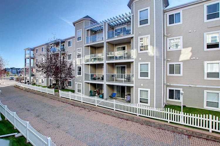290 Shawville Way SE #206 Calgary, AB T2Y 3Z9