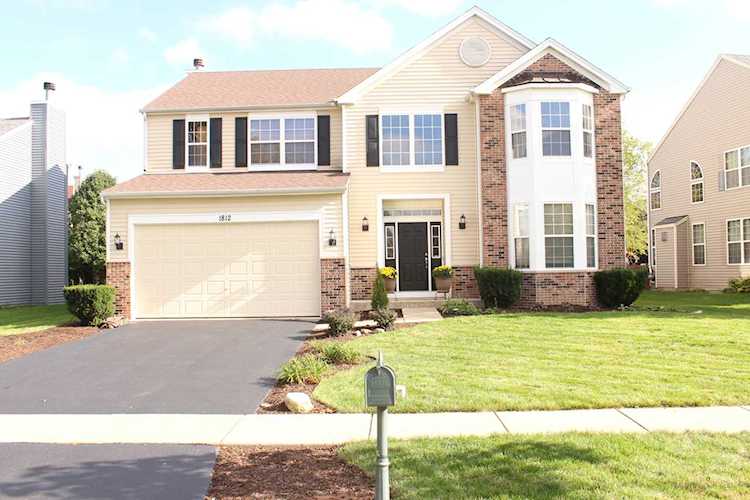 1812 Springside Dr Plainfield, IL 60586