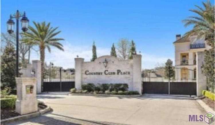 27 Country Club Place Baton Rouge, LA 70809