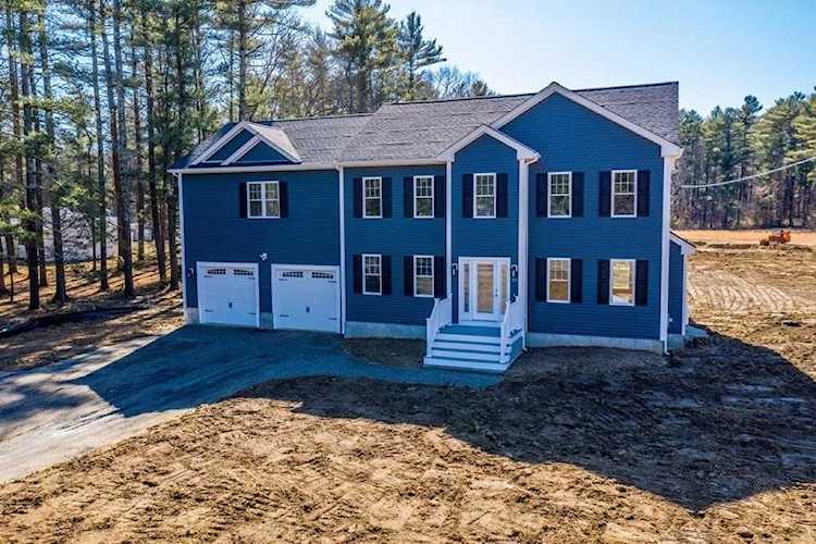 1 Gifford Ave Dartmouth, MA 02747