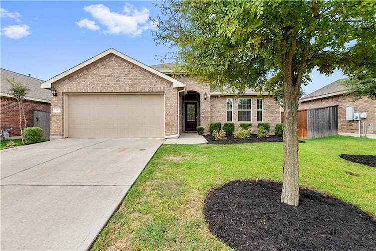 310 Briar Park DR Georgetown, TX 78626