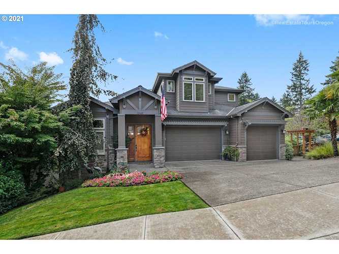 12488 SW Autumn View St Tigard, OR 97224