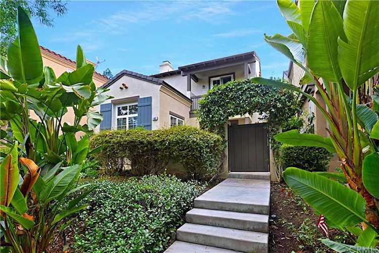 102 Vermillion Irvine, CA 92603 | MLS OC21215265 Photo 1